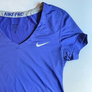 Nike Pro Athletic T-Shirt